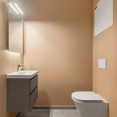 Hh - Modern L Center Leilighet *