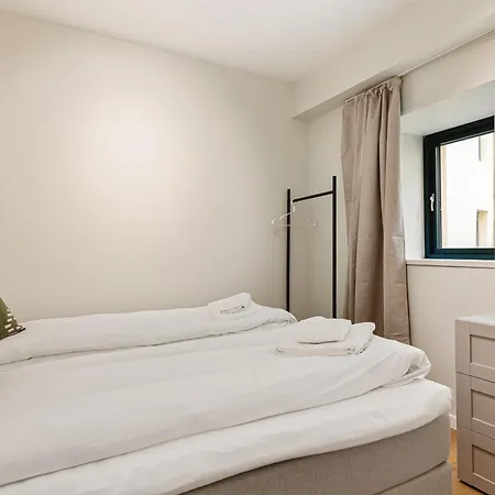 Hh - Modern L Center Bergen