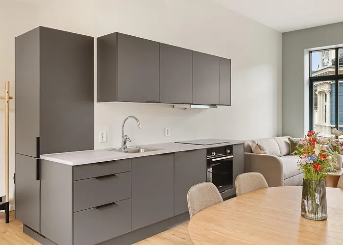Hh - Modern L Center Apartamento